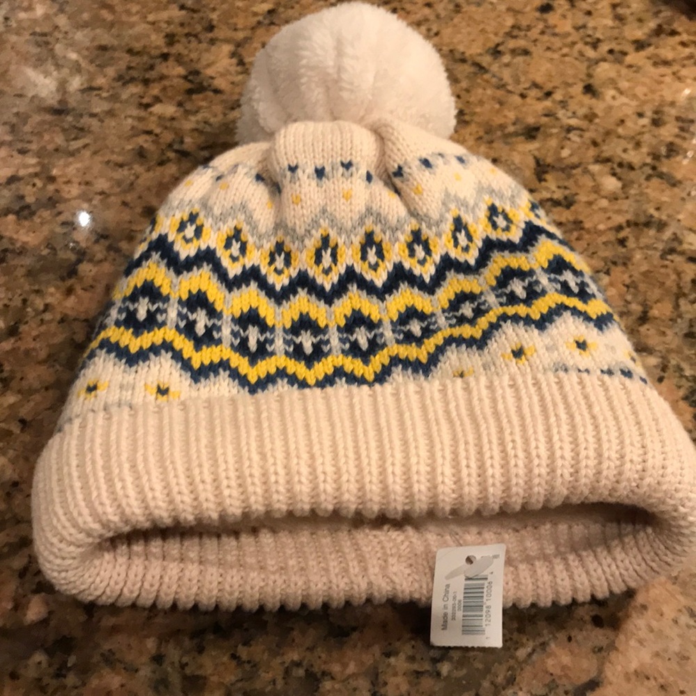 Fully lined unisex hat by babygap